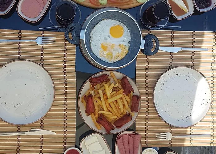 Stone House Boutique מלון